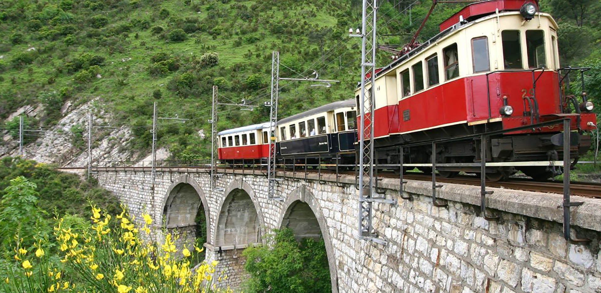 Casella Genova treno