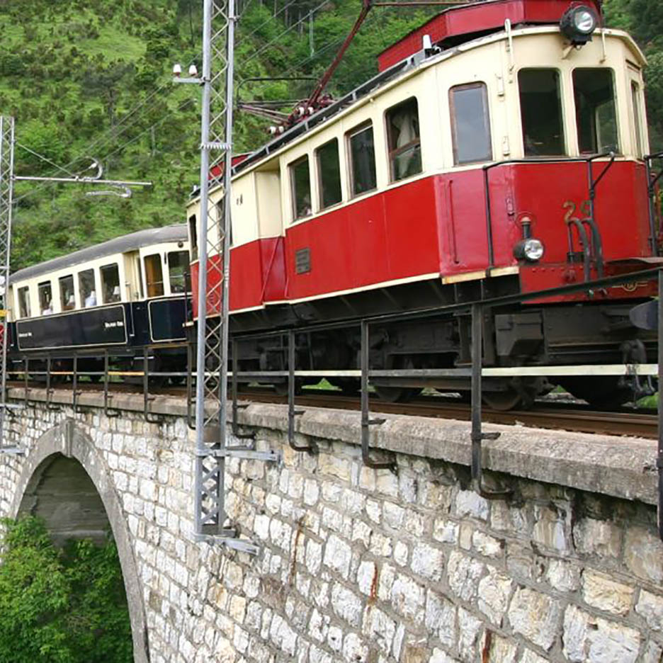 Casella Genova treno
